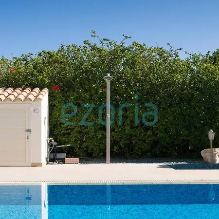 Villa Felicia In Sea Caves *