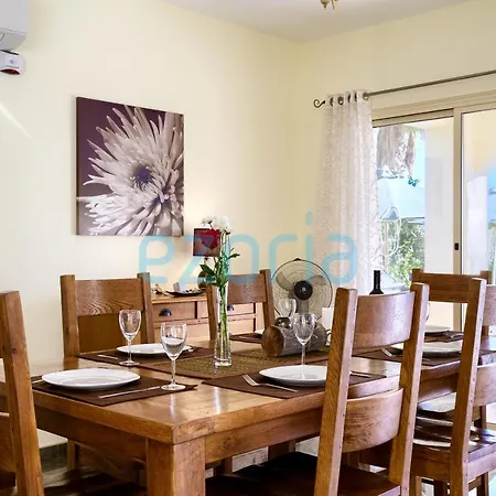 Villa Felicia In Sea Caves Pafos