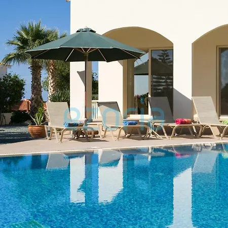 Felicia In Sea Caves Villa Pafos